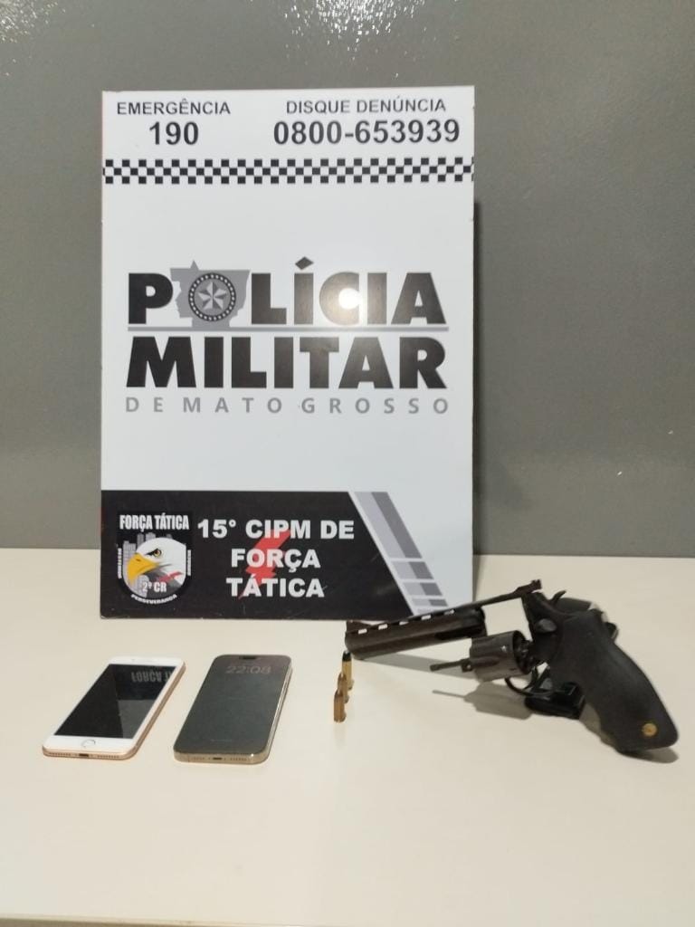 Quatro homens são presos pela PM com drogas e arma de fogo em Várzea Grande