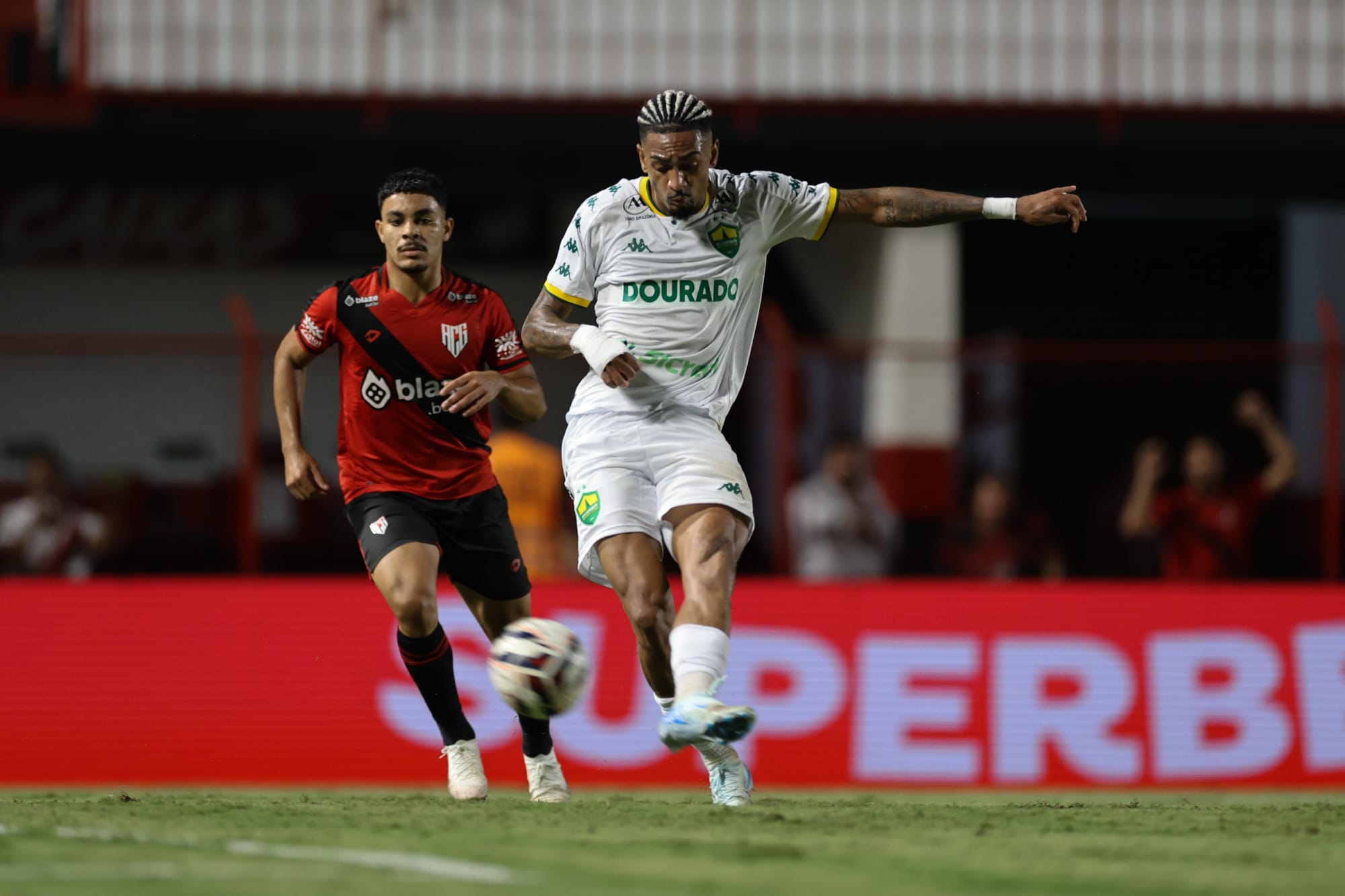 Cuiabá arranca empate com Atlético-GO fora de casa e mantém invencibilidade na Série B