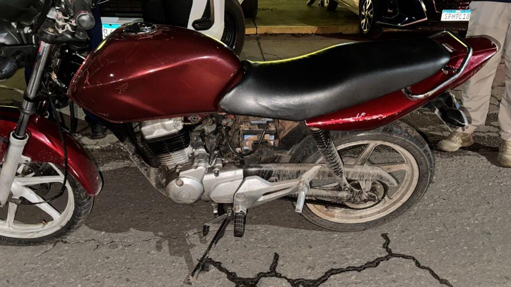 Fiscalização apreende moto com R$ 55,9 mil em débitos de multas de trânsito na capital
