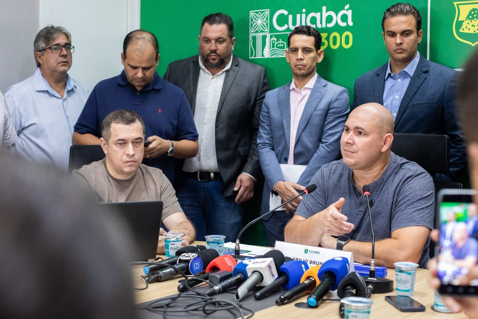 Cuiabá supera meta e economiza R$ 138 milhões em 100 dias da gestão Abilio