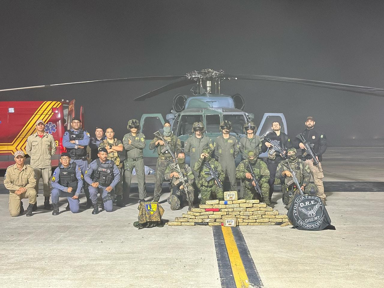 Avião com drogas é abatido por caças da FAB e cai em MT; tripulantes bolivianos são presos