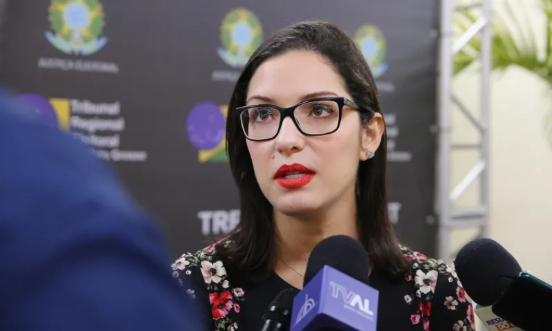 Deputada afirma que não abre mão de disputar presidência do MDB e nega tensão interna