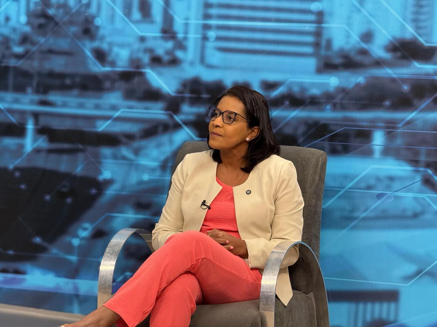 Deputada vê retrocesso na representatividade com aprovação do novo código eleitoral