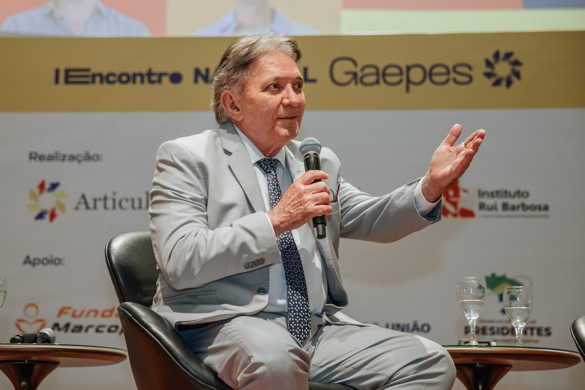 Conselheiro do TCE leva case de sucesso de MT para evento nacional de educação