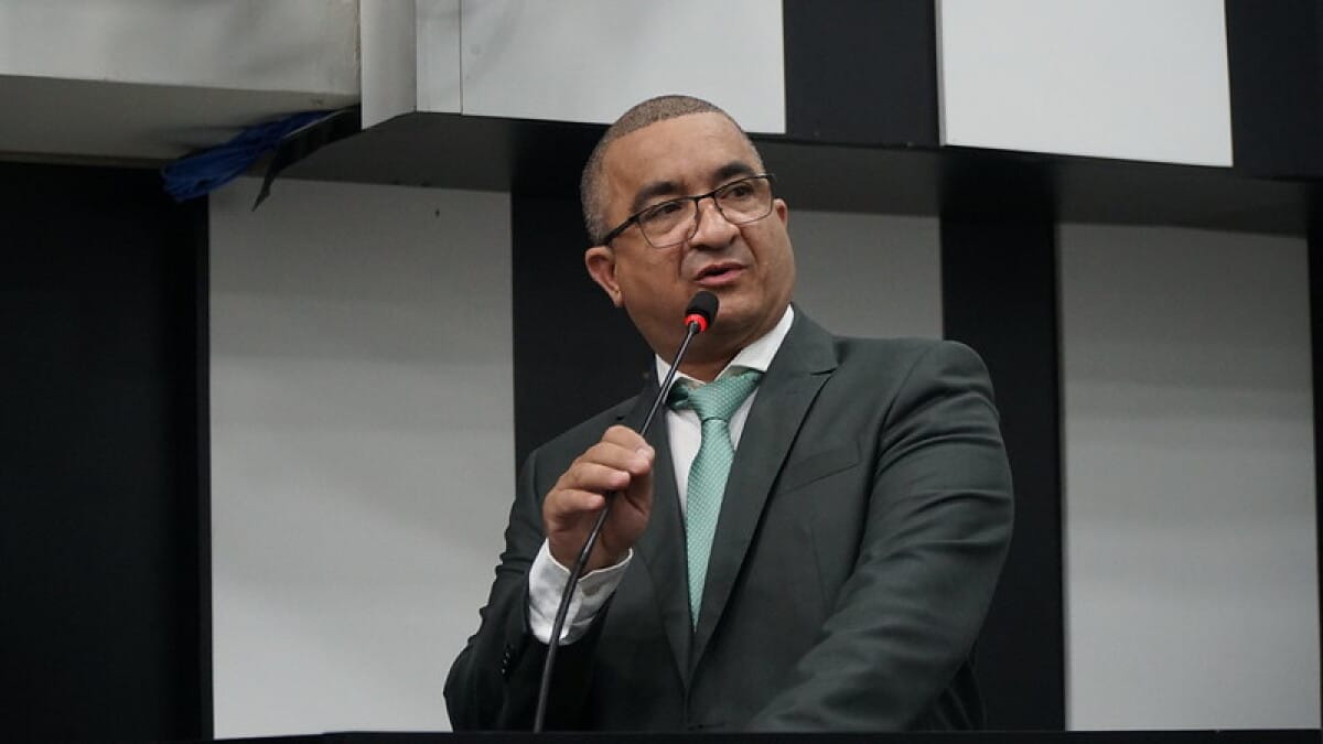 Justiça dá 15 dias para vereador quitar dívida de mais de R$ 2,3 milhões com ex-secretário