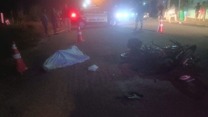 Colisão entre motocicletas mata dois jovens em avenida de Cuiabá; veja vídeo