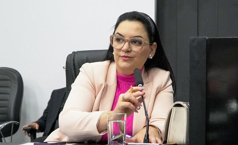 Vereadora minimiza rumores sobre ser vice de Pivetta e diz que foco está em Cuiabá