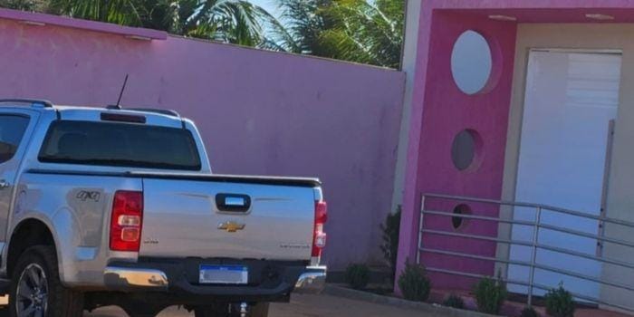 Secretário e primeira-dama são indiciados por uso de carros públicos em pescaria e clínica de beleza