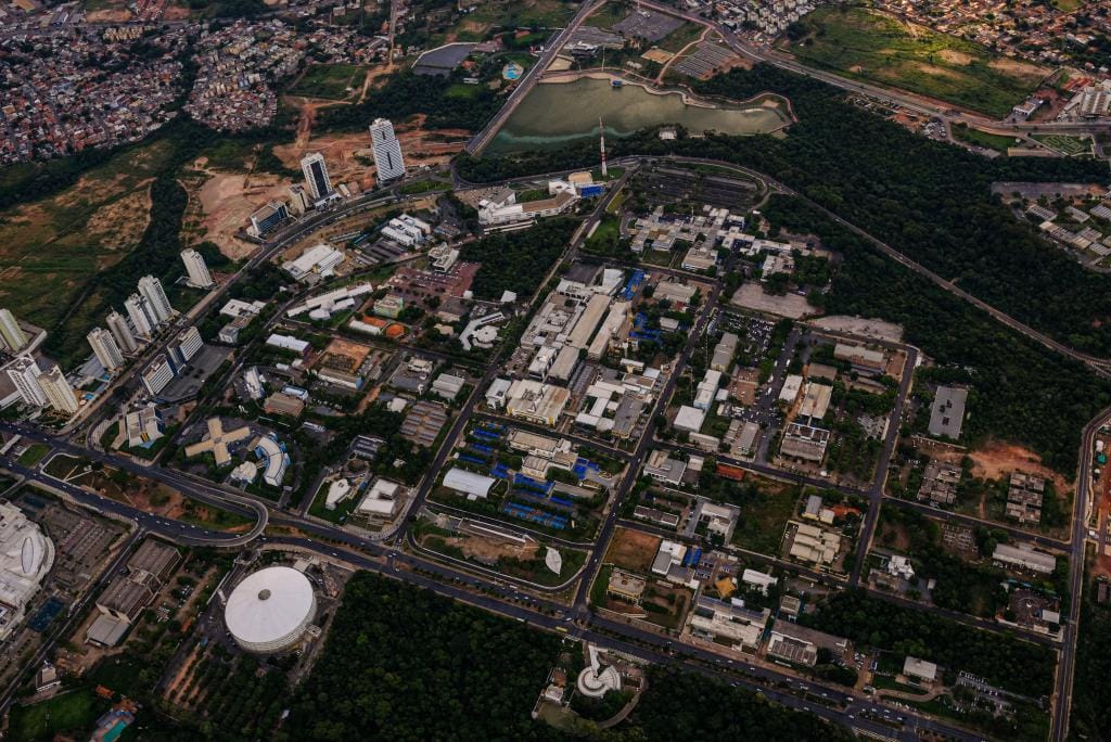 Dois cruzamentos na Avenida do CPA serão temporariamente fechados a partir do sábado
