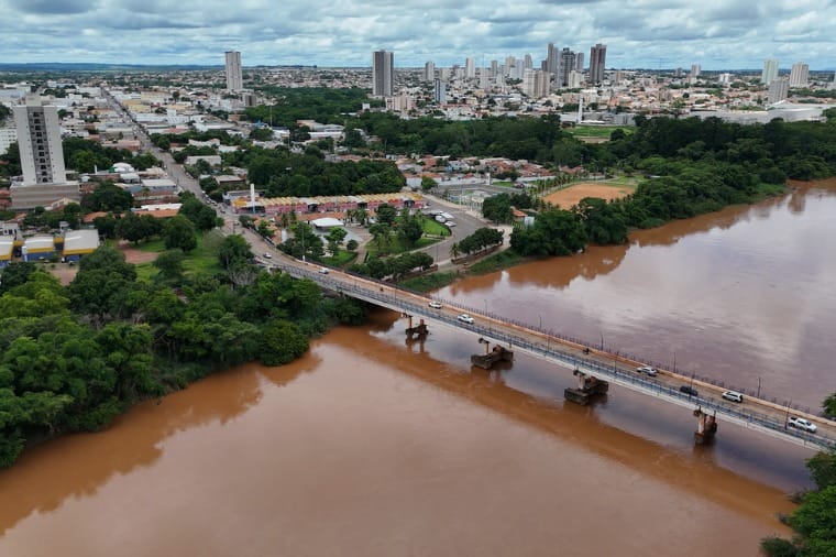Cervejaria tem prazo de 30 dias para regularizar licenças e alvará de funcionamento em MT