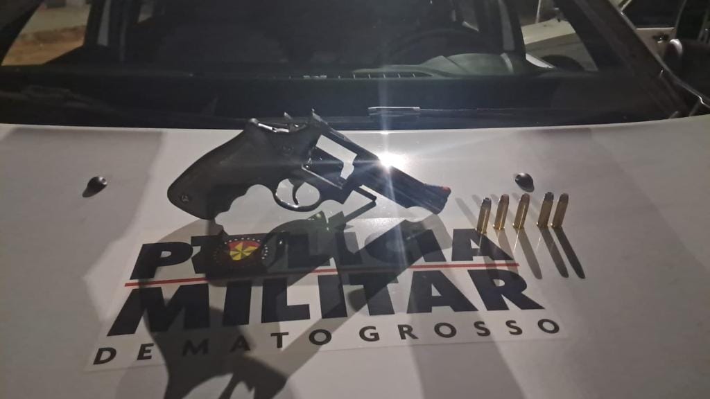 Faccionados invadem residência e fazem casal e bebê reféns