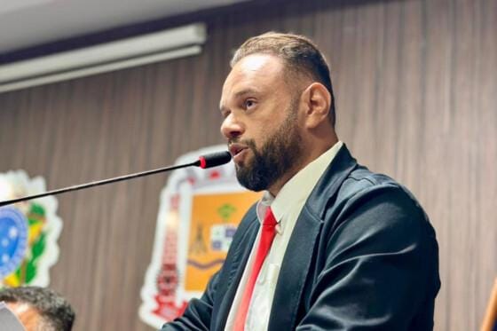 Vereador que agrediu médica é proibido de entrar em unidades de saúde após surto no PS