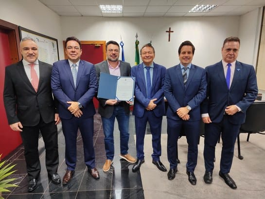 Advogado Pérsio Landim toma posse no cargo de juiz membro do TRE de MT