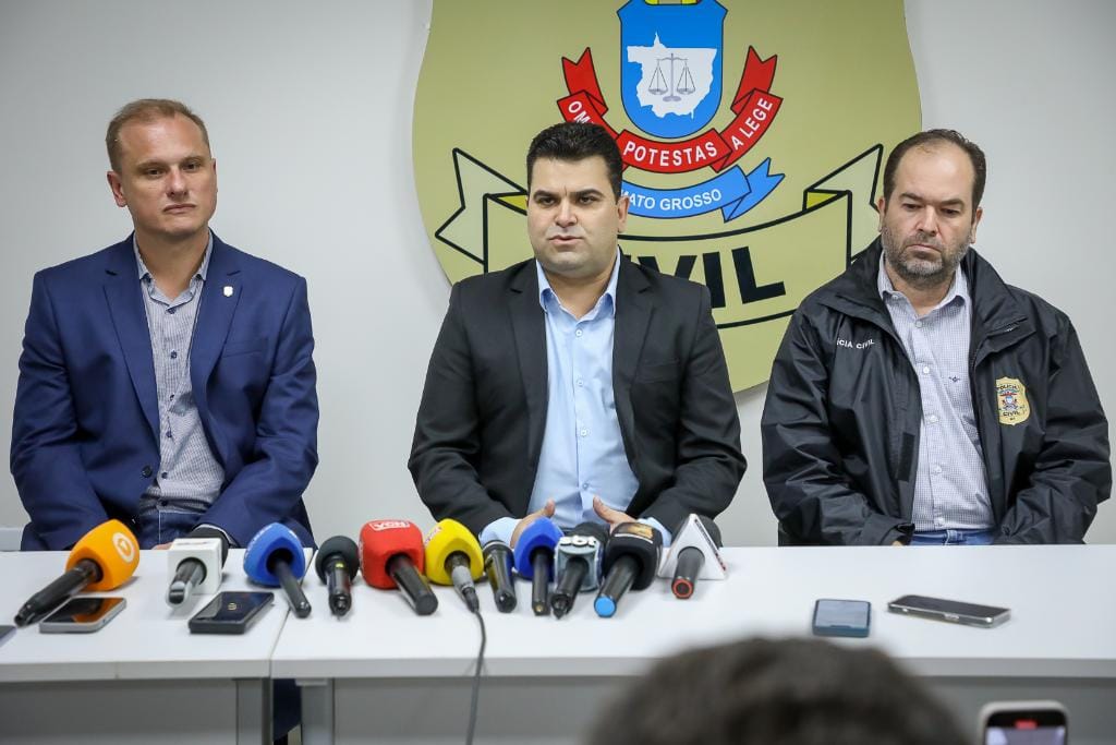 Delegado afirma que fraudes em contratos ocorreram na relação entre empresas e servidores