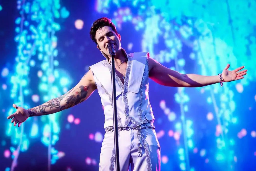 Luan Santana abre a programação da 24ª Expoverde