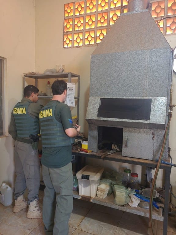 Ibama recolhe uma tonelada de mercúrio e multa em R$ 20 milhões garimpos de Poconé