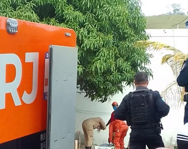 PC vai ouvir ‘namorada virtual’ de menor que matou pais e irmão após ser impedido de vir a MT