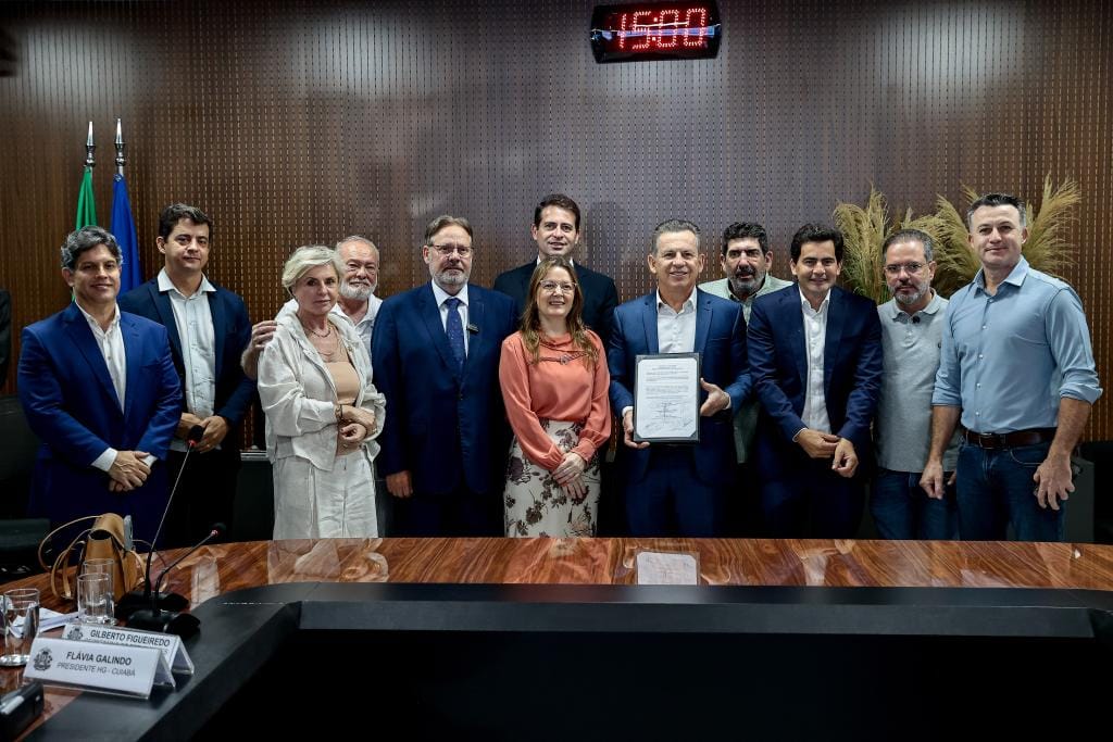 Governador assina contrato com Hospital Geral e amplia em 75% procedimentos ofertados pelo SUS