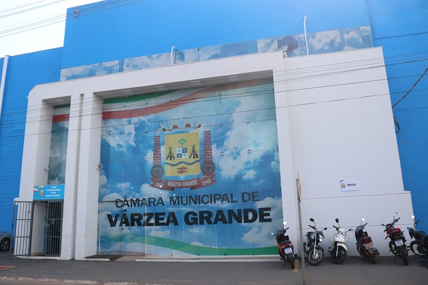 Câmara vota projeto que censura shows com conteúdos “polêmicos” para jovens