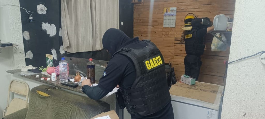 Gaeco flagra movimentação de R$ 1 milhão e prende 14 faccionados por jogo do bicho