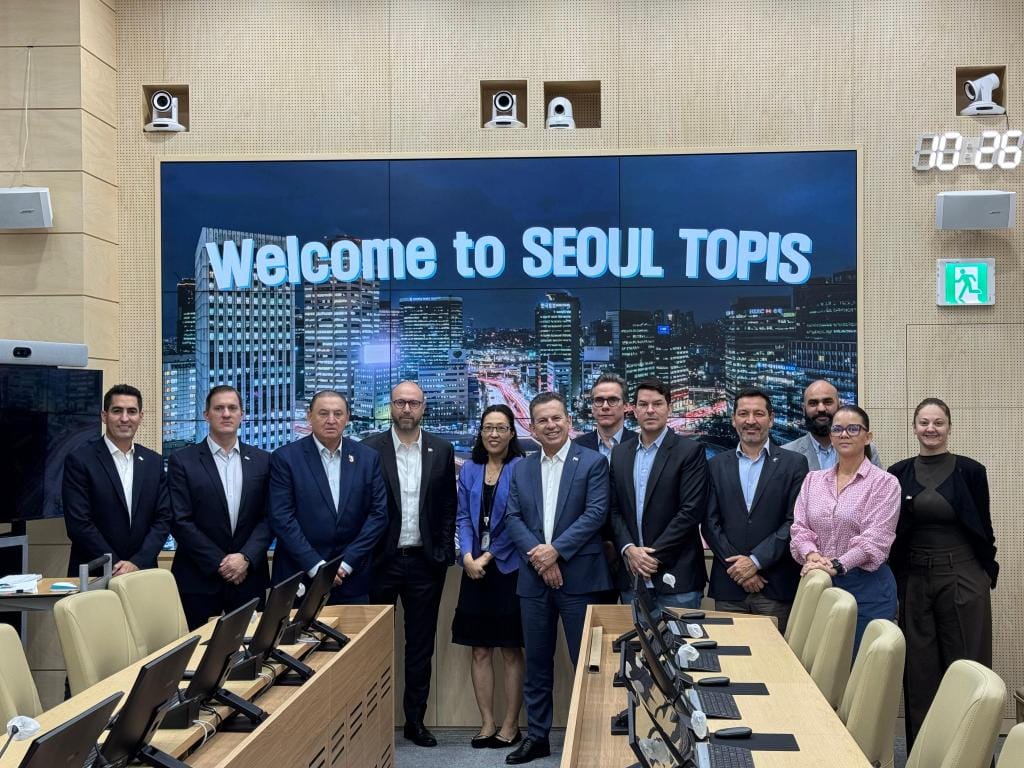 Delegação de Mato Grosso conhece sistema referência mundial em mobilidade