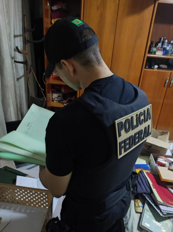 Polícia Federal combate tráfico de drogas por meio de aviões em Mato Grosso, Goiás e Paraná