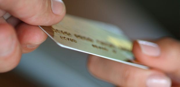 Justiça reconhece abuso e manda banco converter cartão consignado em empréstimo pessoal