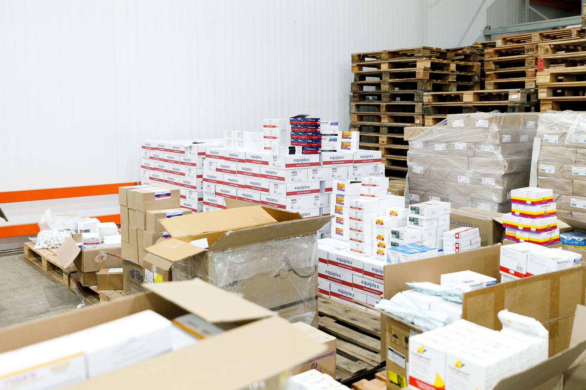 Prefeitura de Cuiabá recebe medicamentos e inicia reabastecimento de unidades