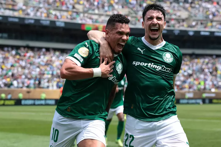 Na prorrogação, Palmeiras elimina o Botafogo com gol de Paulinho e vai às quartas de final