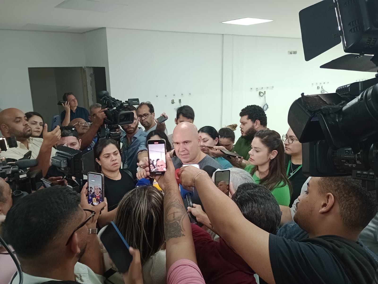 Com estrutura de “hospital particular”, novo Centro Infantil de Cuiabá deve ser aberto em até dois meses