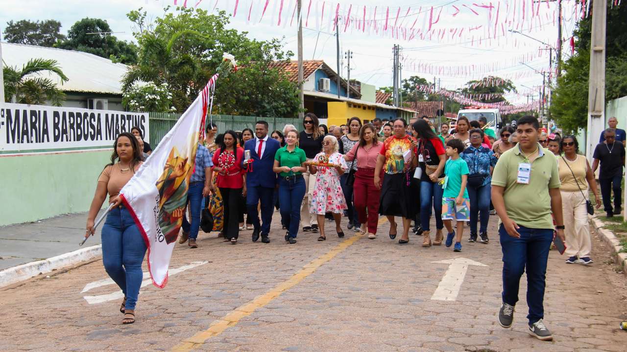 Festa de São Pedro em VG atrai centenas de pessoas em celebração de fé e tradição