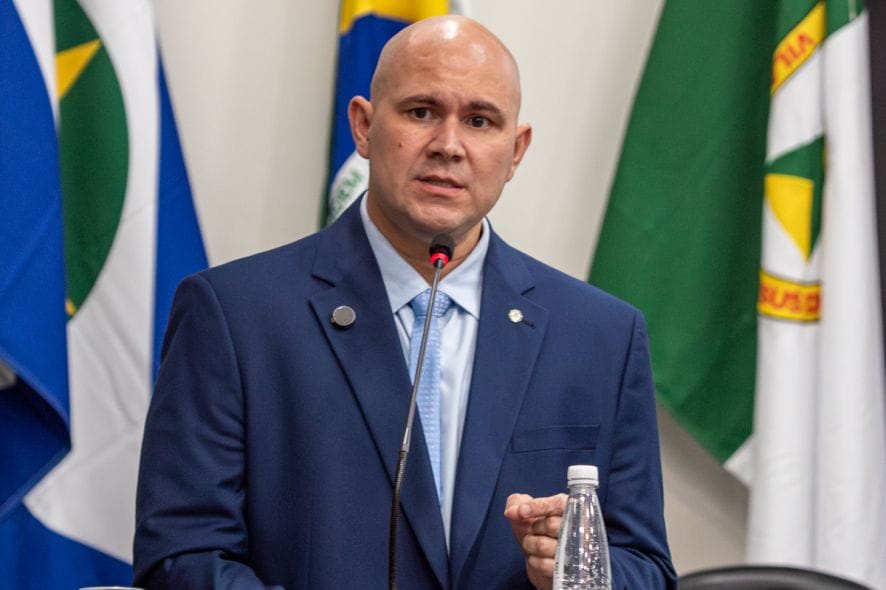 Abílio sugere que senadora se candidate no Nordeste após criticas a Eduardo Bolsonaro