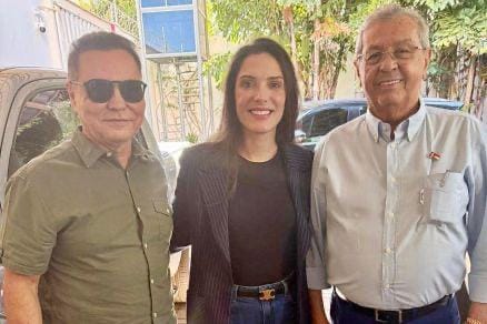 Jayme Campos e Janaina Riva selam pacto de não agressão e discutem possível aliança