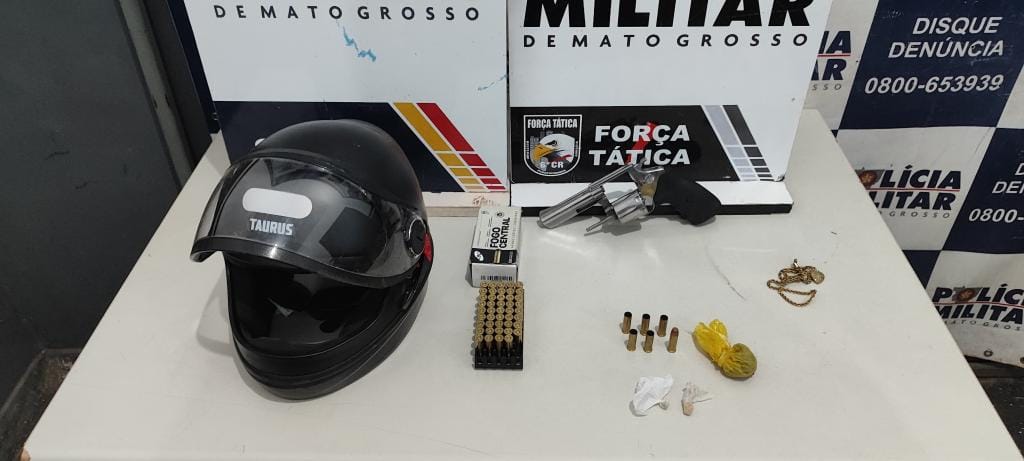 Após execução de mulher, PM persegue faccionados e prende três em Mato Grosso