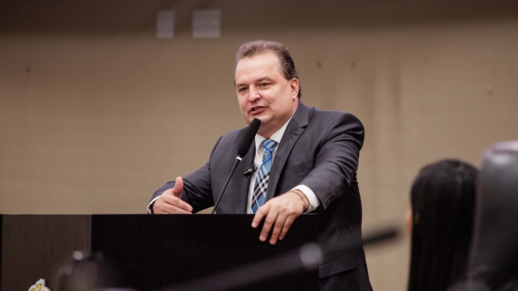 Max Russi ganha força como possível plano B de Mauro Mendes para 2026