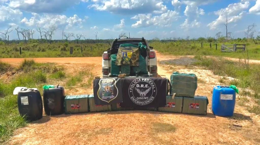 Ação policial apreende meia tonelada de drogas avaliada em R$ 5,8 milhões em pista clandestina