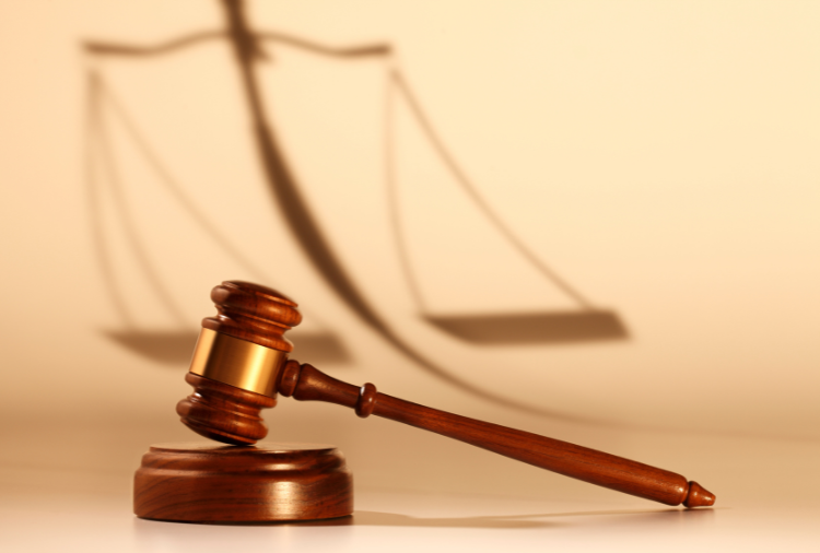 Mulher que matou esposo por cobrança de cartão bancário é condenada a 16 anos de prisão