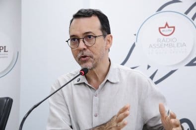 Lúdio Cabral prevê quatro estaduais e dois federais pela Federação PT, PV e PCdoB