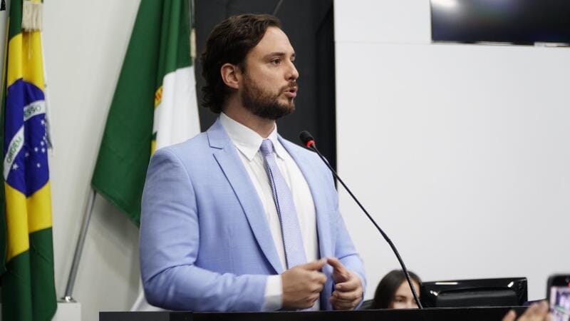 "Polícia se chama para marginal e o prefeito não é", diz vereador sobre postura de vice