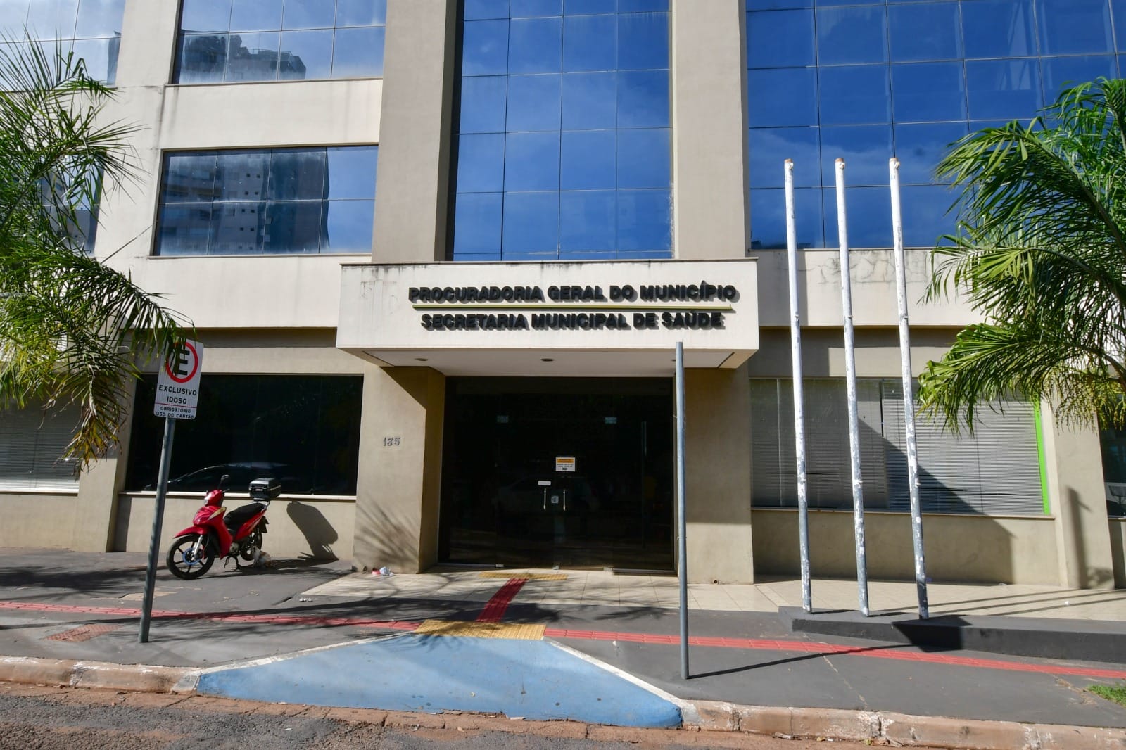 Cuiabá convoca 20 médicos para atendimentos nas Unidades Básicas de Saúde