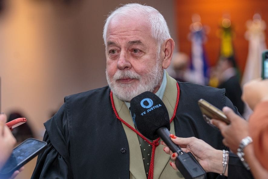 Sindicato apoia Zuquim e critica ausência de desembargadores em sessão