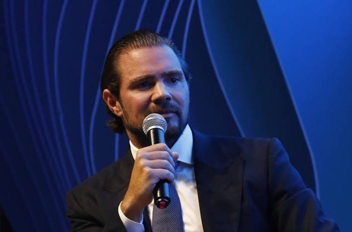 Banco Master acerta venda da Kovr; J&F financia executivos da empresa