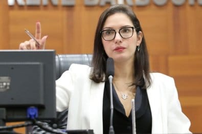 Janaina vê possibilidade de aliança entre MDB e PL, mas descarta aproximação com Mauro Mendes