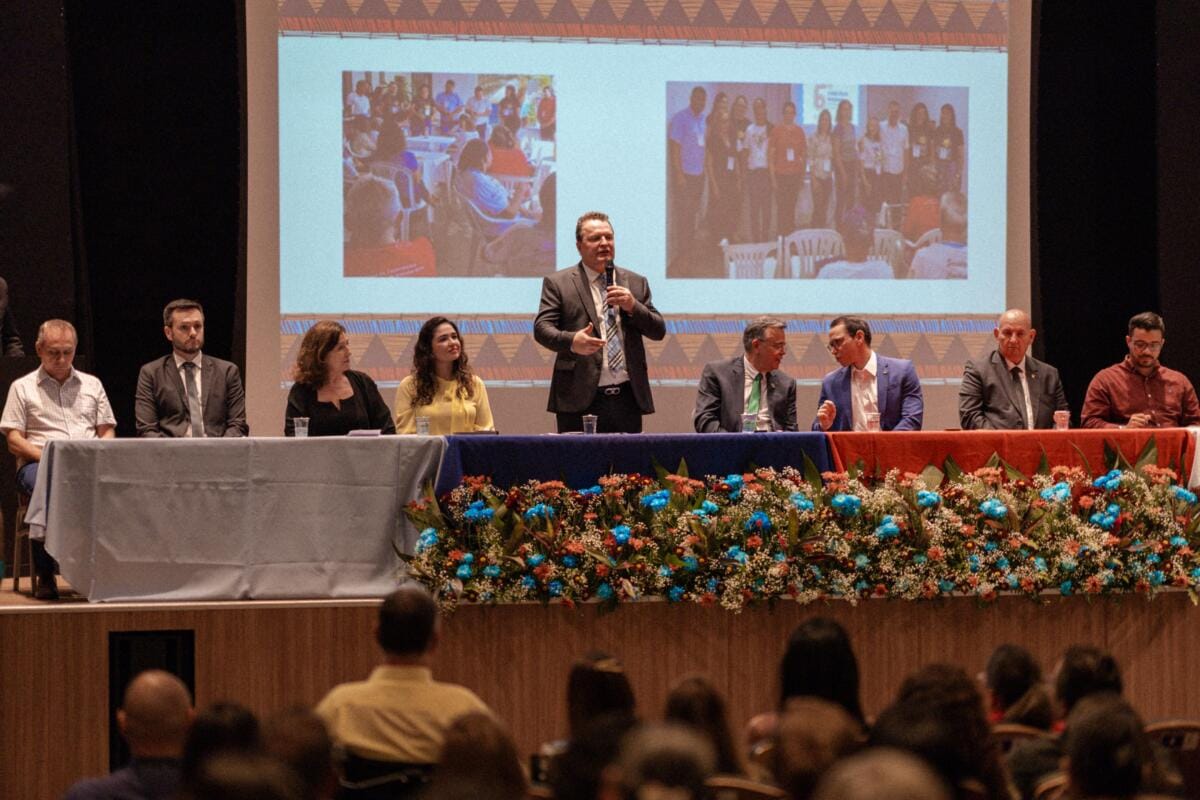 Max Russi defende fortalecimento de políticas públicas para idosos
