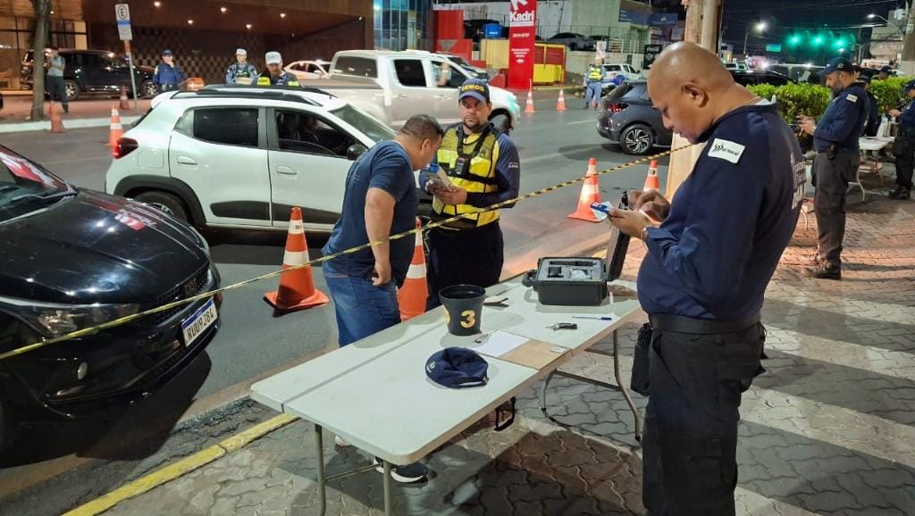 Operação prende mais de 110 pessoas por embriaguez em MT no fim de semana