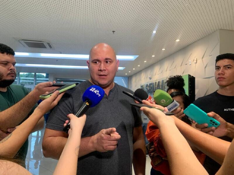 Prefeito diz que alvos foram definidos pela polícia e nega ter denunciado vereador