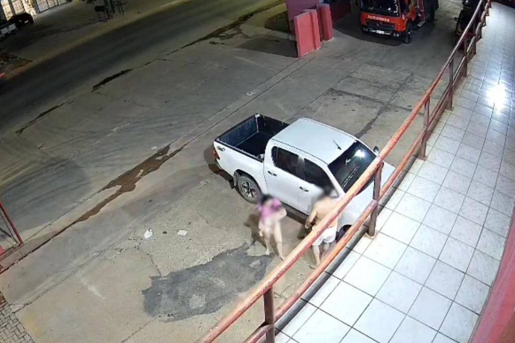 Criança de 1 ano sobrevive após ser encontrada pela mãe na piscina de residência