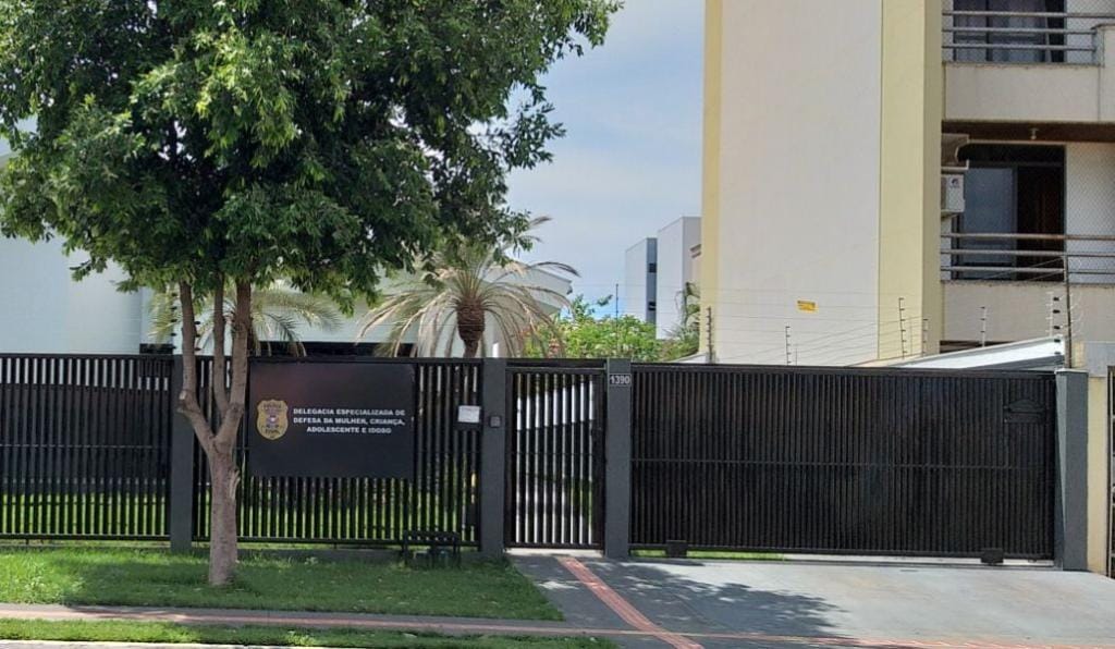 Casal condenado por estupro contra jovem deficiente visual é preso