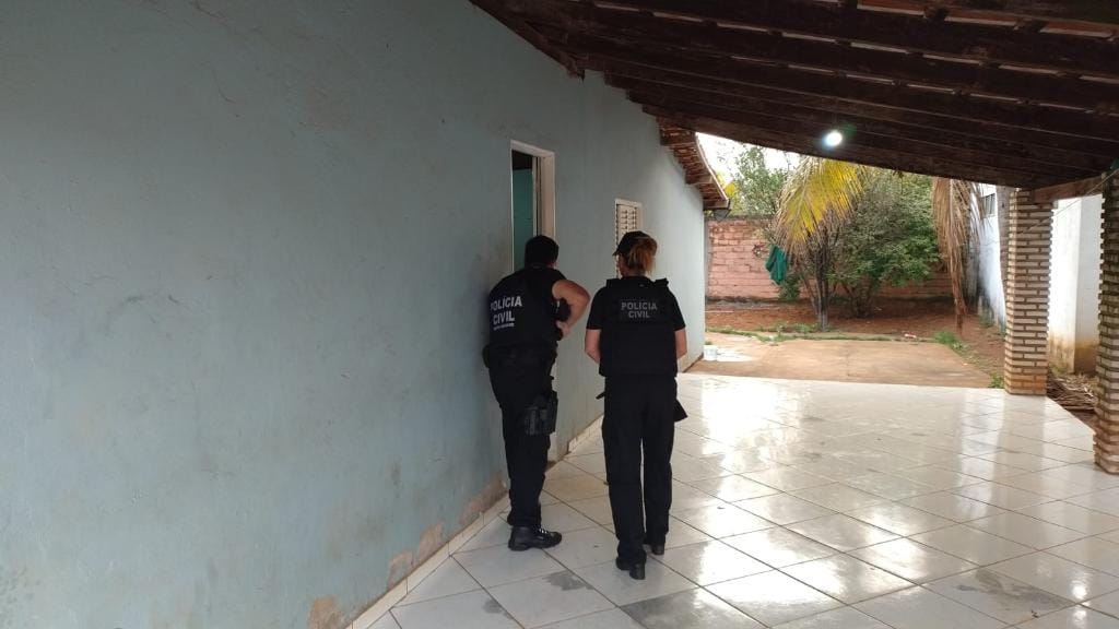 PC prende 7 membros de facção por extorsão a comerciantes e lavagem de dinheiro