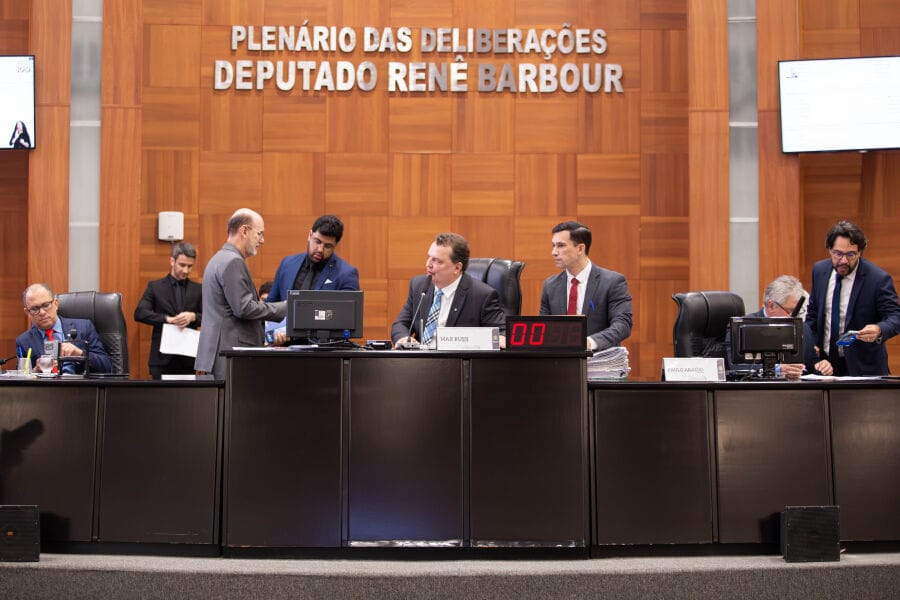 Assembleia repassa ao Tribunal de Justiça competência para definir valores de auxílios
